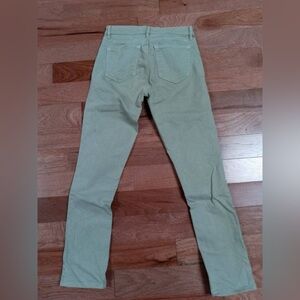 Light green skinny crop jeans